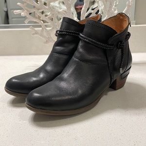 EUC Black Pikolinos Ankle Boots, Sz. 8.5